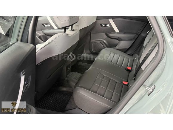 2025 CİTROËN eC4 X MAX