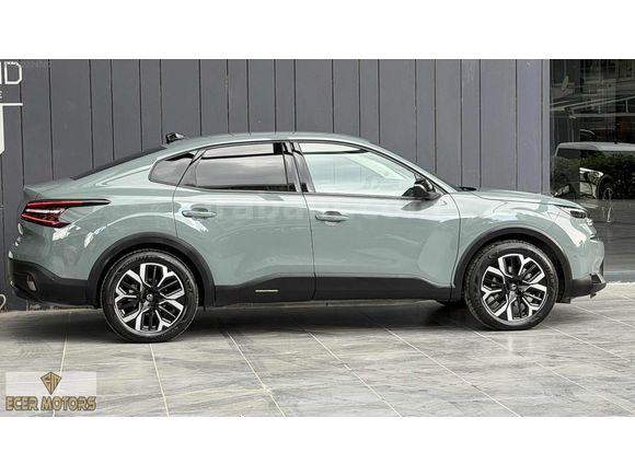 2025 CİTROËN eC4 X MAX