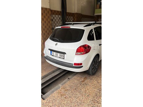 Sahibinden Renault Clio 1.5 dCi Grandtour Authentique 2012 Model 