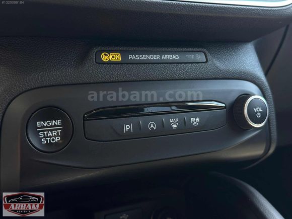 ARBAM`DAN*DÜŞÜK FAİZ*İLE*FORD*FOCUS*1,5ECOBLUE*TİTANİUM*71,456KM