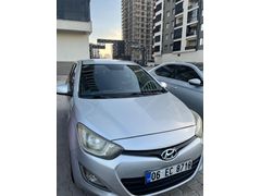 Sahibinden Hyundai i20 1.4 CVVT Style 2013 Model 