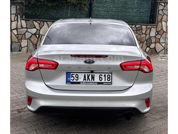-KMR-2024 HATASIZ DÜŞÜK KM DİZEL OTOMATİK TİTANİUM FOCUS