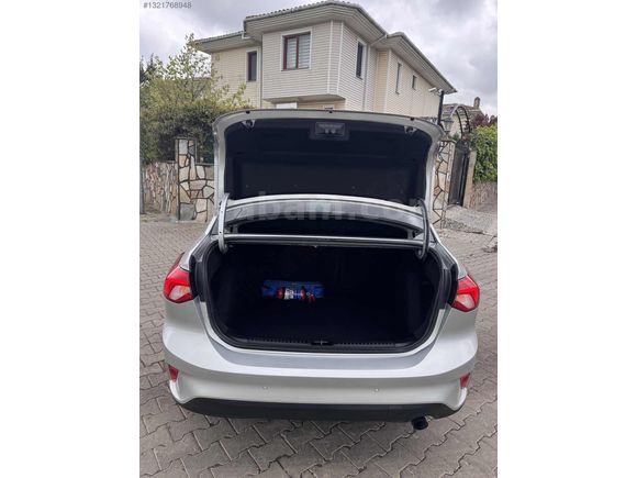 -KMR-2024 HATASIZ DÜŞÜK KM DİZEL OTOMATİK TİTANİUM FOCUS