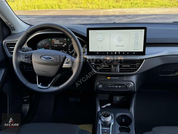 2025-FORD-FOCUS-1.5 ECOBLUE-HATASIZ-BOYASIZ-TRAMERSIZ-9.000KM