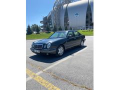 2. SAHİBİNDEN MERCEDES E 200 ELEGANCE