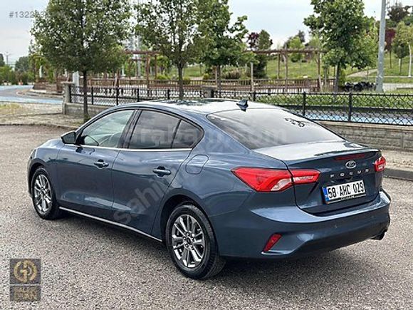 2025 FORD FOCUS 1.5 ECOBLUE TİTANİUM STİL - BOYASIZ - 10.000 KM