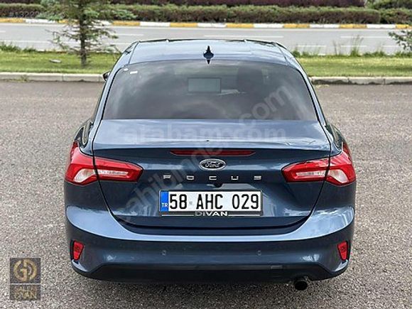 2025 FORD FOCUS 1.5 ECOBLUE TİTANİUM STİL - BOYASIZ - 10.000 KM
