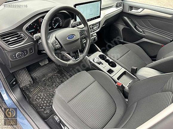 2025 FORD FOCUS 1.5 ECOBLUE TİTANİUM STİL - BOYASIZ - 10.000 KM