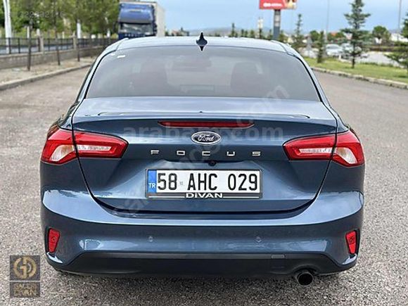 2025 FORD FOCUS 1.5 ECOBLUE TİTANİUM STİL - BOYASIZ - 10.000 KM