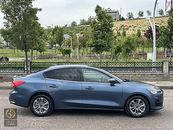 2025 FORD FOCUS 1.5 ECOBLUE TİTANİUM STİL - BOYASIZ - 10.000 KM
