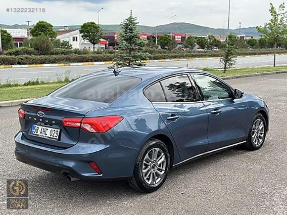2025 FORD FOCUS 1.5 ECOBLUE TİTANİUM STİL - BOYASIZ - 10.000 KM