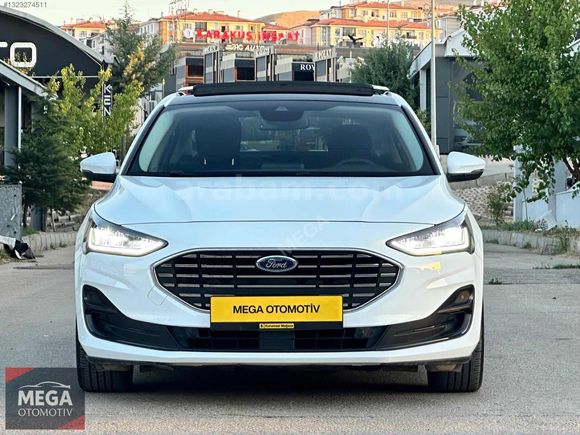 MEGA OTO'DAN 2024 FORD FOCUS 1.5ECOBLUE TİTANİUM STİL''HATASIZ''