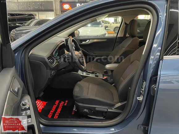 BAYRAKLAR'DAN 2025 FOCUS 1.5 ECOBLUE TİTANİUM STİL / BOYASIZ