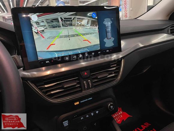BAYRAKLAR'DAN 2025 FOCUS 1.5 ECOBLUE TİTANİUM STİL / BOYASIZ