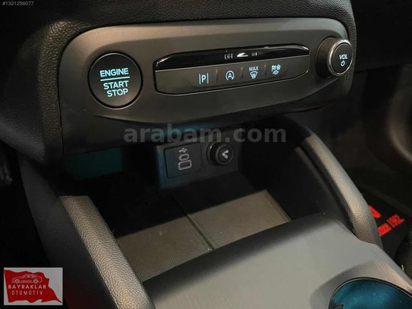 BAYRAKLAR'DAN 2025 FOCUS 1.5 ECOBLUE TİTANİUM STİL / BOYASIZ