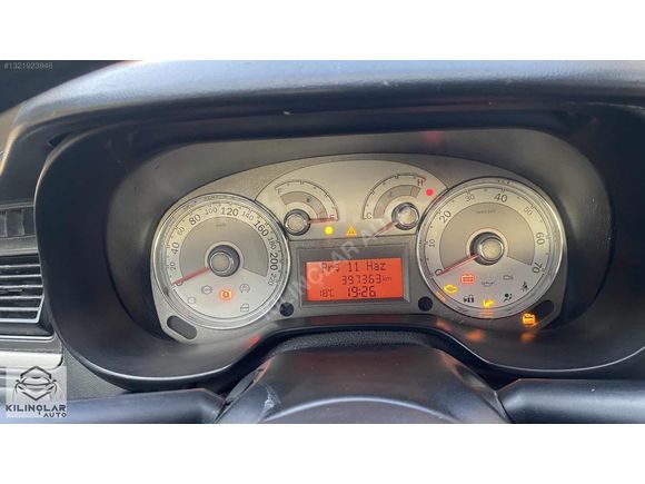 KILINÇLAR AUTO'dan 2010 LİNEA EN DOLUSU FULL+FULL