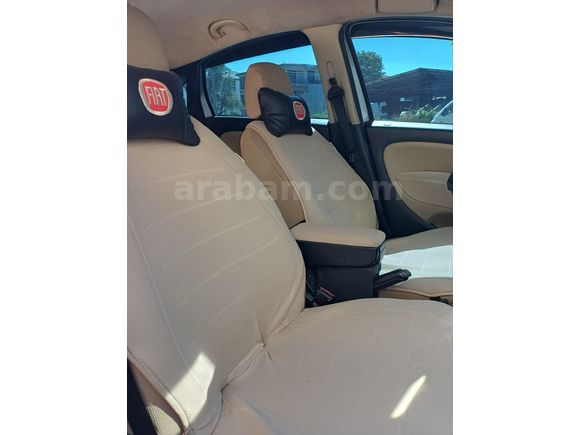 BAKIMLI AİLE ARACI ARAÇ SAKARYADA DIR