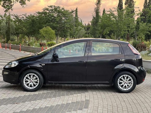2011 MODEL FIAT PUNTO EVO 1.3 DYNAMIC