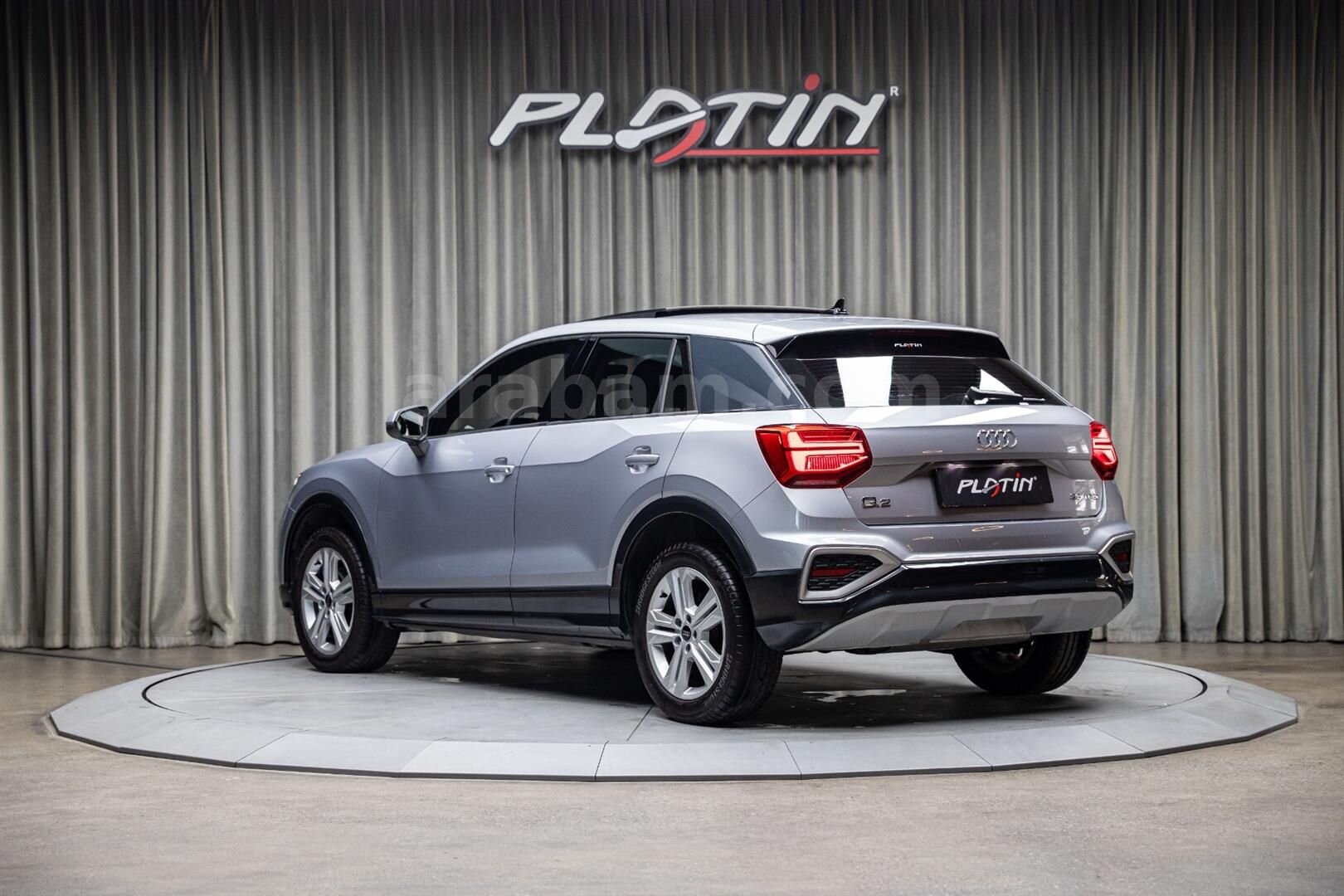 Galeriden Audi Q2 35 TFSI Advanced 2024 Model İstanbul 31.525 km Gri 4