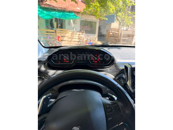 Sahibinden Peugeot 208 1.2 PureTech Active 2017 Model 