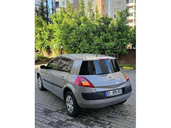 Sahibinden Renault Megane 1.4 Authentique 2004 Model 