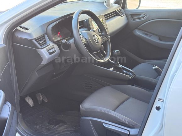 Sahibinden Renault Clio 1.0 SCe Joy 2022 Model Bursa