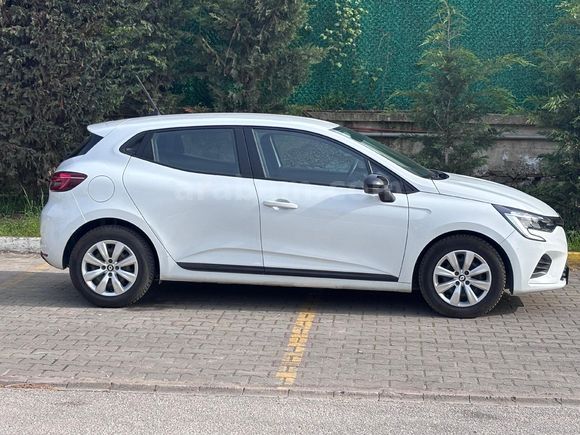 Sahibinden Renault Clio 1.0 SCe Joy 2022 Model Bursa