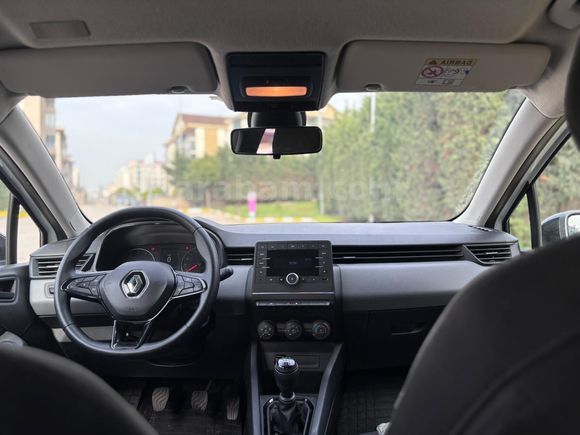 Sahibinden Renault Clio 1.0 SCe Joy 2022 Model Bursa