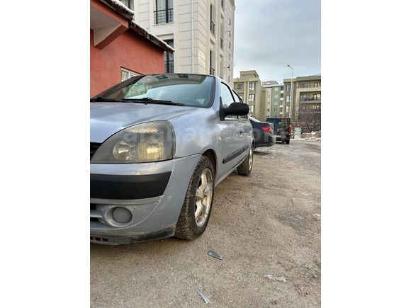 Sahibinden Renault Clio 1.2 Authentique 2004 Model Van 218.000 km Gri