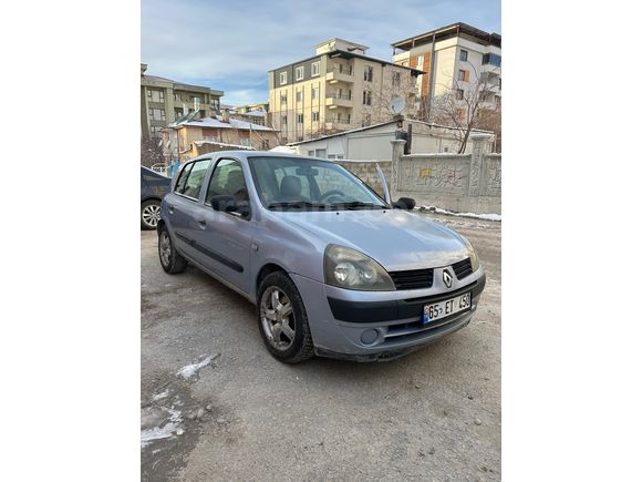 Sahibinden Renault Clio 1.2 Authentique 2004 Model Van 218.000 km Gri