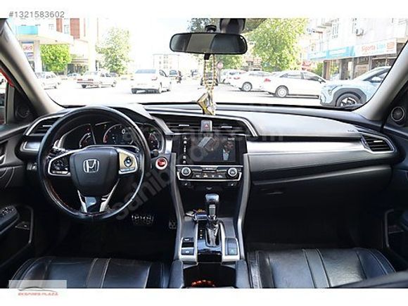 EKSPRES PLAZA'DAN 2017 HONDA CIVIC 1.5 VTEC TURBO RS 182 HP