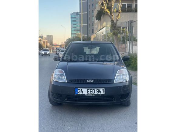 Sahibinden Ford Fiesta 1.4 TDCi Comfort 2006 Model  256.000 km Gri (metalik)