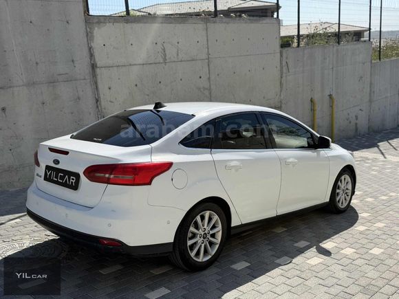 YIL CAR'dan 2017 FORD FOCUS III+1.5 TDCİ+TITANIUM+OTOMATİK PARK