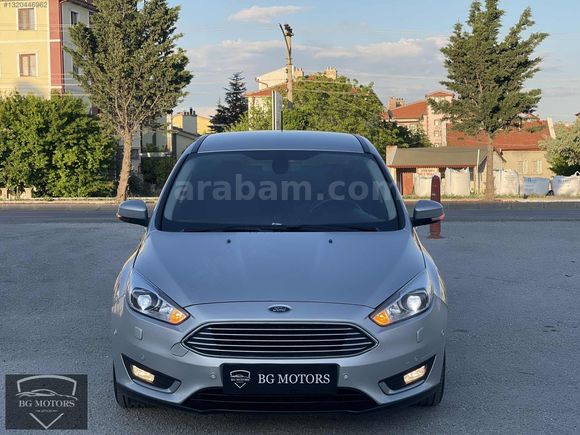 2017 FORD FOCUS 1.5 TDCİ TİTANİUM X LED MATRİX FAR OTOMATİK PARK