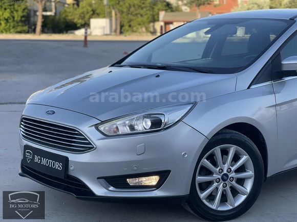 2017 FORD FOCUS 1.5 TDCİ TİTANİUM X LED MATRİX FAR OTOMATİK PARK