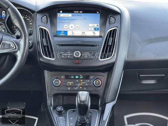 2017 FORD FOCUS 1.5 TDCİ TİTANİUM X LED MATRİX FAR OTOMATİK PARK