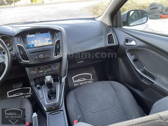 2017 FORD FOCUS 1.5 TDCİ TİTANİUM X LED MATRİX FAR OTOMATİK PARK