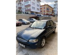 Sahibinden Ford Escort 1.6 CLX 1996 Model  183.000 km Lacivert