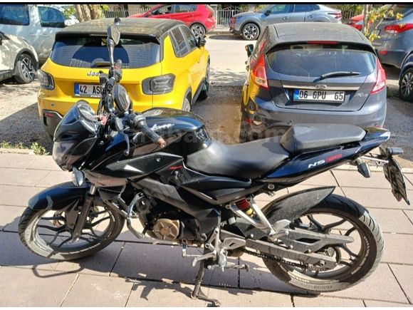 Bajaj Pulsar 150 NS