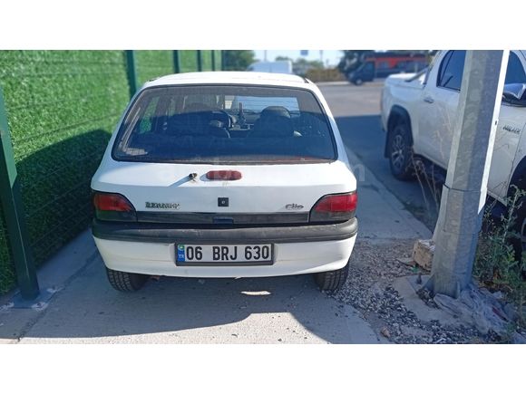 Sahibinden Renault Clio 1.4 RN 1998 Model