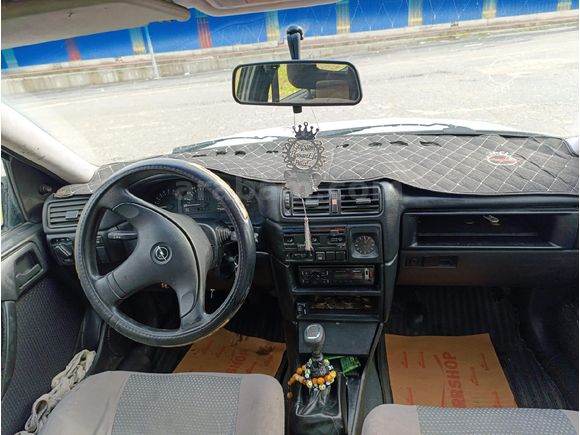 Sahibinden Opel Vectra 1.8 GL 1993 Model