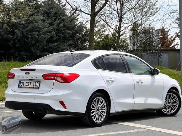 2020 FORD FOCUS 1.5 TDCİ TİTANİUM OTOMATİK FULL+FULL