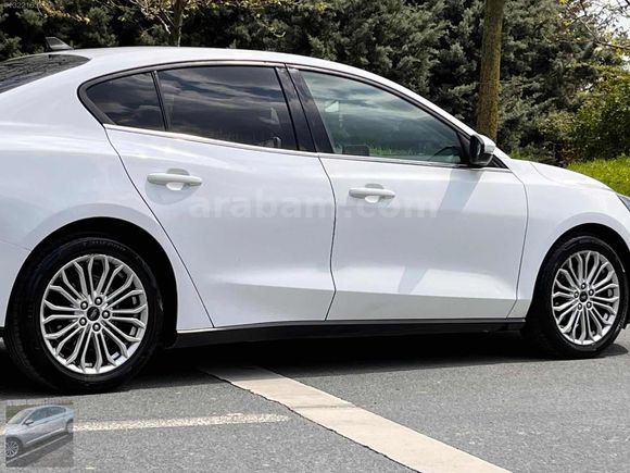 2020 FORD FOCUS 1.5 TDCİ TİTANİUM OTOMATİK FULL+FULL