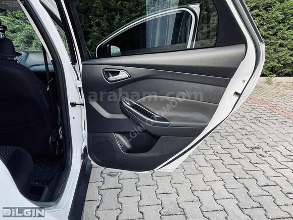 FORD FOCUS 1.5 TDCI TITANIUM POWERSHIFT 2017 MODEL