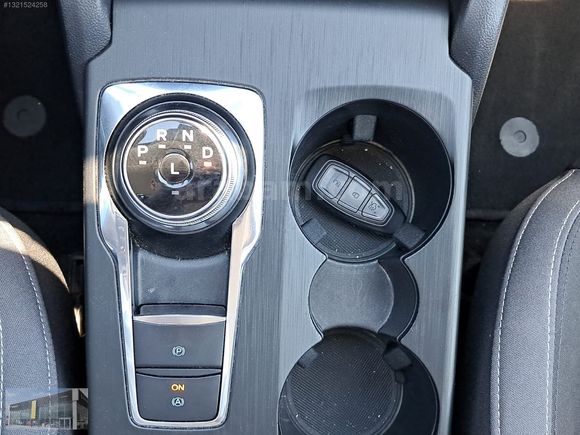 RENAULT GÜRSES'DE 2020 FORD FOCUS 1.5 TDCİ TITANIUM %0,99 KREDİ