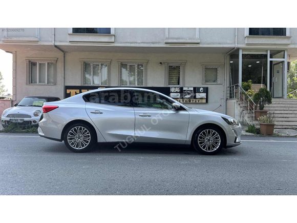 FORT FOCUS+1,5+TDCI+TİTANİUM+OTOMATİK+DÜŞÜK KM+SERV BAKIMLI+