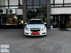HAKAN NÜKTE'DEN 2012 CHEVROLET CRUZE 1.6 LT HATASIZ