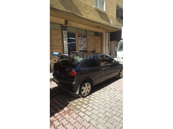 Sahibinden Renault Megane 1.6 Coupe Expression 2000 Model 