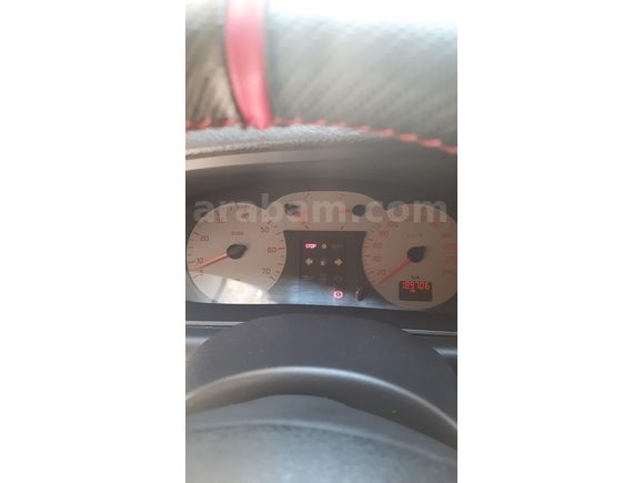 Sahibinden Renault Megane 1.6 Coupe Expression 2000 Model 