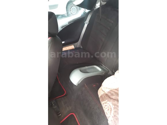 Sahibinden Renault Megane 1.6 Coupe Expression 2000 Model 